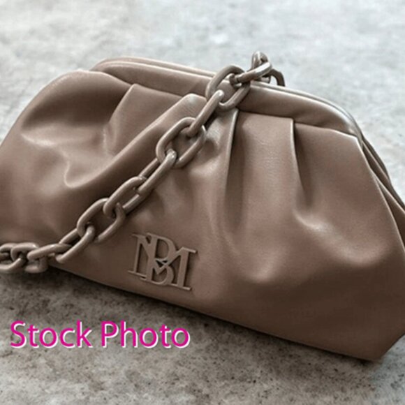 Badgley Mischka Wrapped Frame w/Chunky Chain Strap - Taupe - NWT - Picture 11 of 11